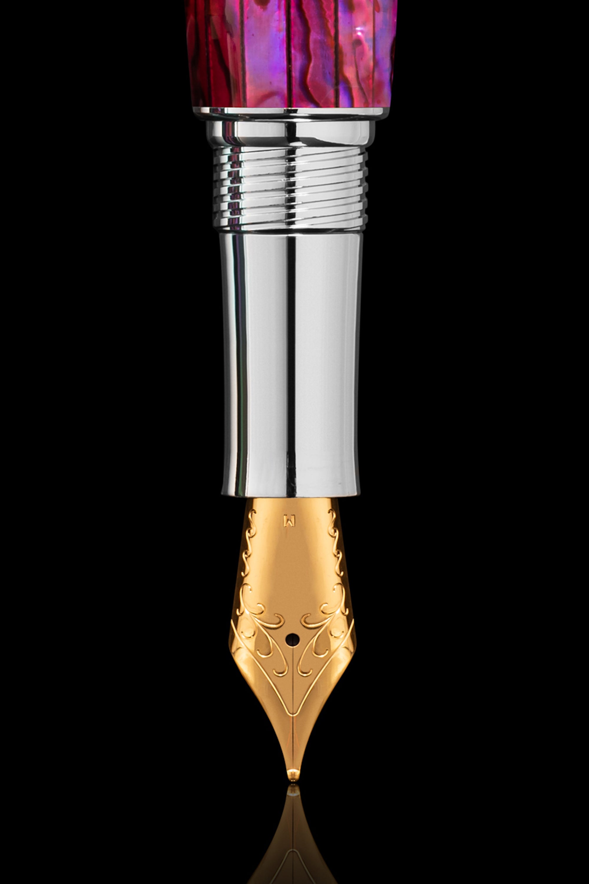 Closer LUXE Pink Abalone Shell Fountain Pen